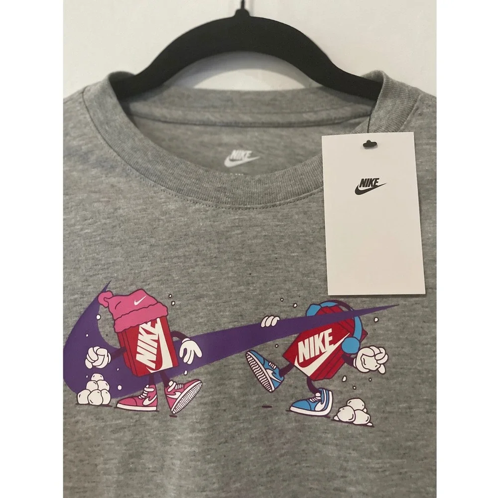 Nike Girls T- Shirt Medium Youth Long Sleeve Tee‎ Graphic Crew Neck Snowball NWT